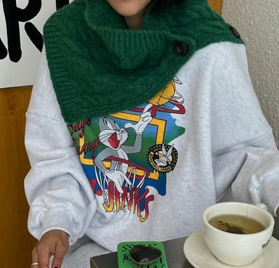 正韓EBA純色麻花鈕扣圍脖 ( 15%羊毛 )2