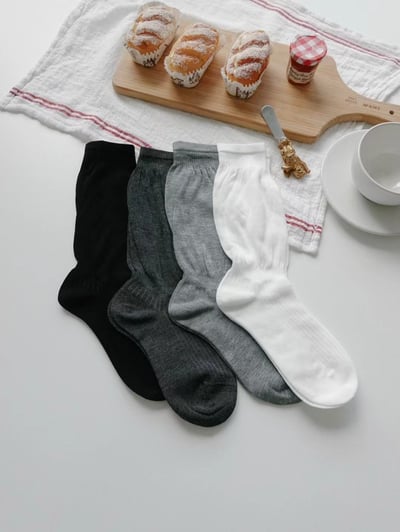 韓國UNI初春新款拼接透氣堆襪（中長款）3