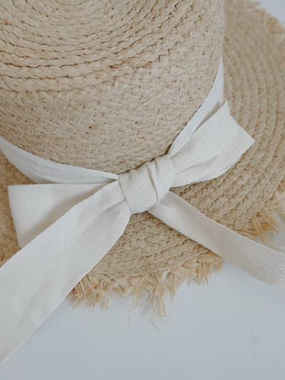 韓國 UNI 初夏不收邊蝴蝶結圓形帽草帽10