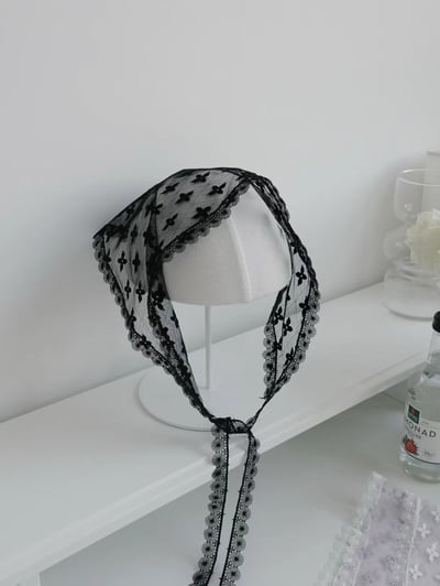 韓國 UNI 薄紗蕾絲小花綁帶頭巾絲巾5