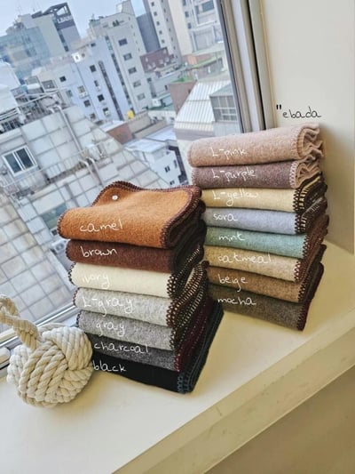 正韓EBA羊毛縮邊絨毛圍巾 ( 8%羊毛 )12