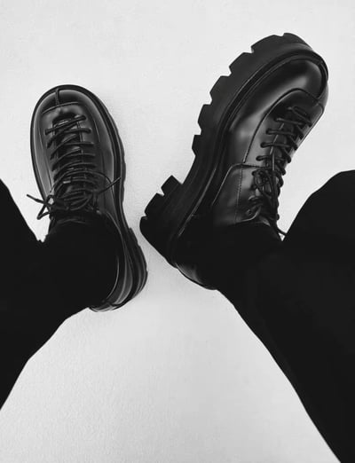 韓國 VBIN 七公分蜈蚣棒球網德比鞋2