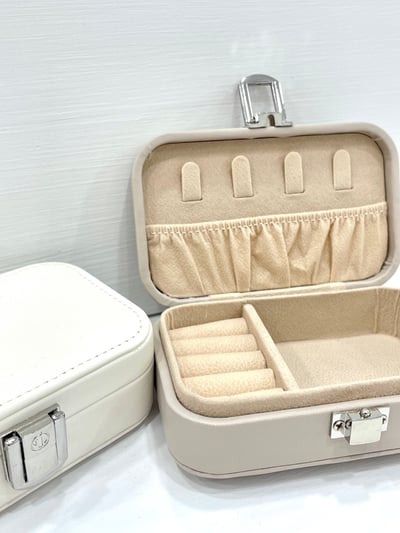 JS 環扣飾品收納盒1