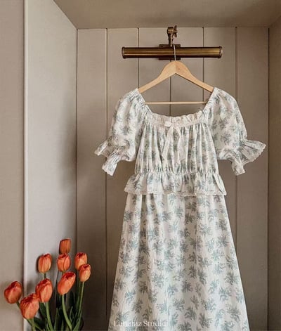 韓國 LUNA 歐風浪漫壓花公主袖長裙洋裝睡衣7