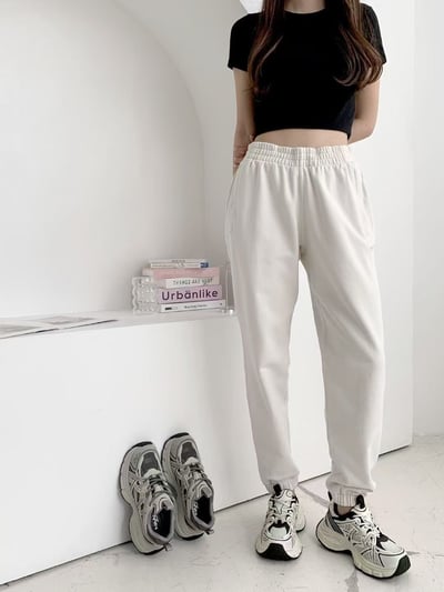 韓國 NAA 真皮黑斑園運動休閒老爹女鞋3