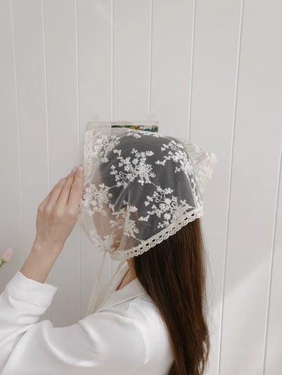 韓國 UNI 薄紗繡花頭巾絲巾4