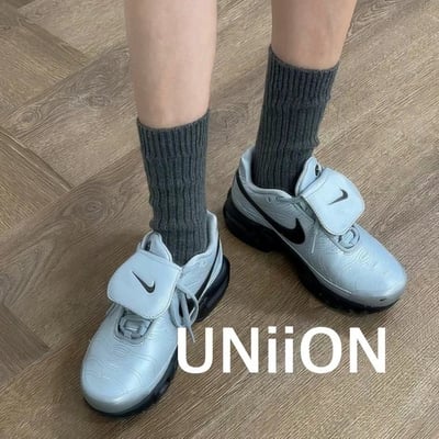 正韓UNI素色中筒襪3