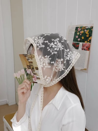 韓國 UNI 薄紗繡花頭巾絲巾3