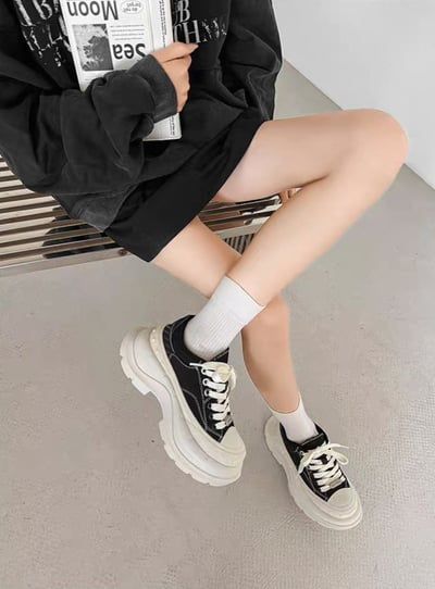 韓國 AL 6.5CM 弧刀熊貓厚底板鞋 (男女)9