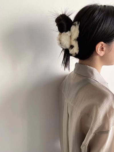 韓國NYU 秋冬毛毛斑紋鯊魚抓夾1