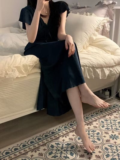 韓國 LUNA 法式類雪紡深V洋裝睡衣4