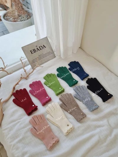 正韓花邊金釦單色手套 現貨(羊毛+纖維)3