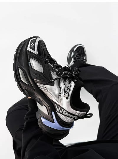 韓國 VBIN 科技流線 MLD 男女老爹鞋6