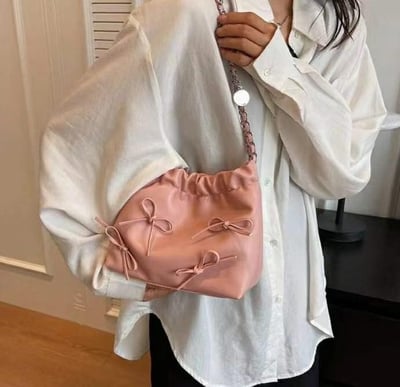 韓國TRO 高級感熟女蝴蝶結收口水桶包9