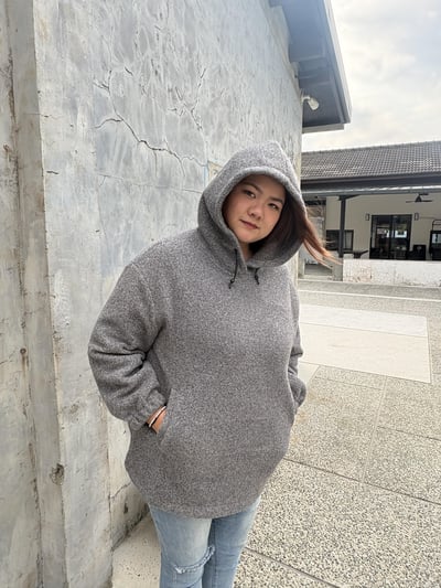 暖霧不顯肉厚感連帽上衣2