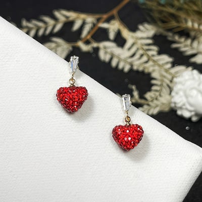 【 淳飾 】銀針｜小巧紅鑽垂墜愛心 121619132