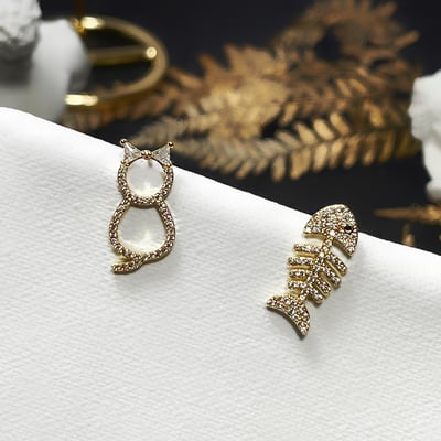 【 淳飾 】銀針｜貓咪遇見小魚 全鋯石 3325071