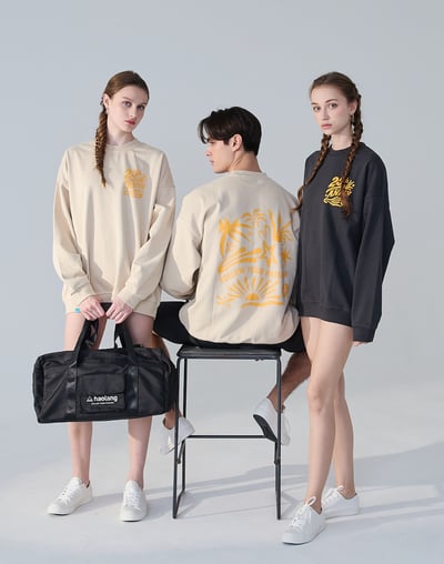 Haolang 中性厚磅落肩大學T米杏色7