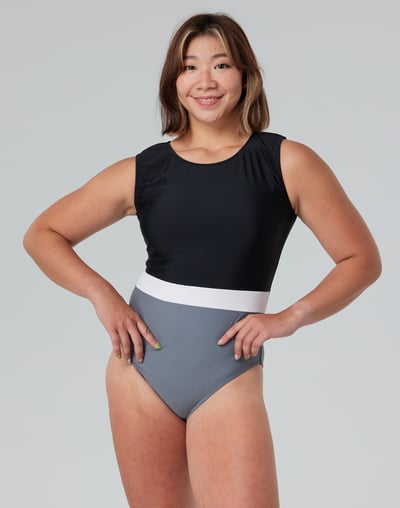 Haolang 拼色黑露背連身泳衣2