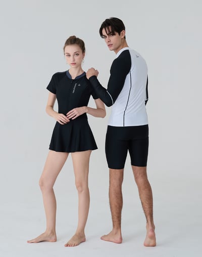 Haolang 低調經典黑短袖連身裙泳衣7