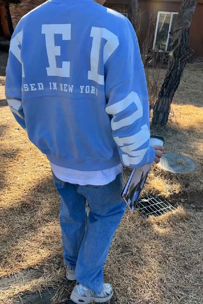 【 Giusto 】背後英字印圖設計大學T5