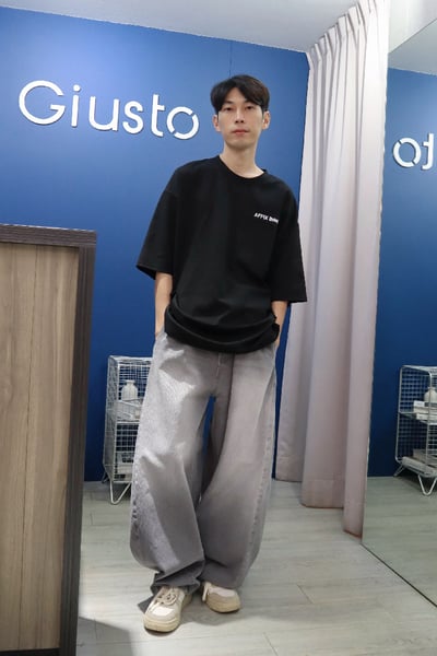 【 Giusto 】口袋螢光配色後印字寬鬆TEE5