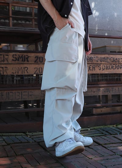 【 Giusto 】寬版可調褲管尼龍工裝褲9