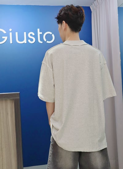 【 Giusto 】反車線厚磅數英字短T8