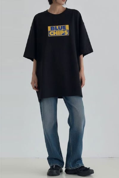 【 Giusto 】胸前配色方框英字TEE4