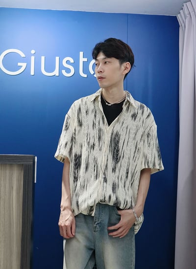 【 Giusto 】羽毛印圖渲染針織短袖襯衫8