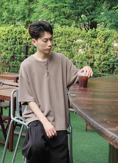 【 Giusto 】布料超舒服前開釦圓領上衣7