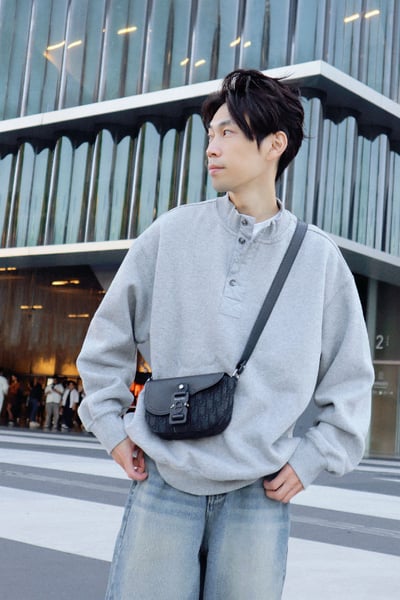 【 Giusto 】立領排釦大學T12