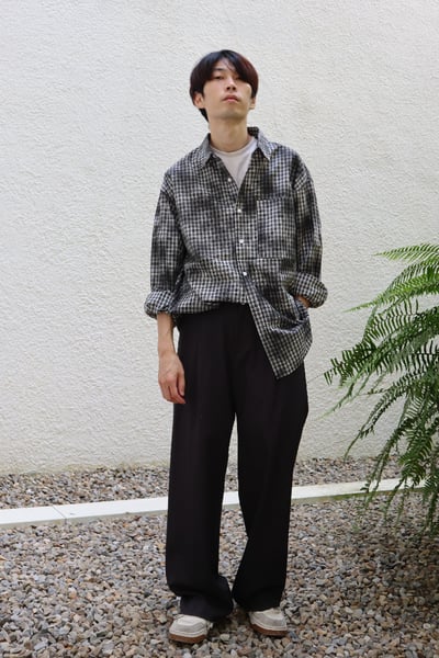 【 Giusto 】潑漆漸層黑白格紋長袖襯衫6