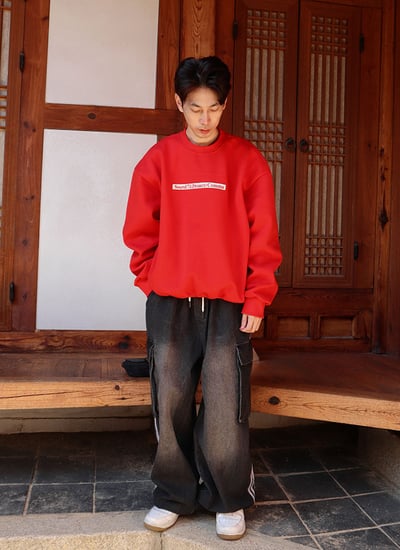 【 Giusto 】簡約胸前布標百搭大學t9