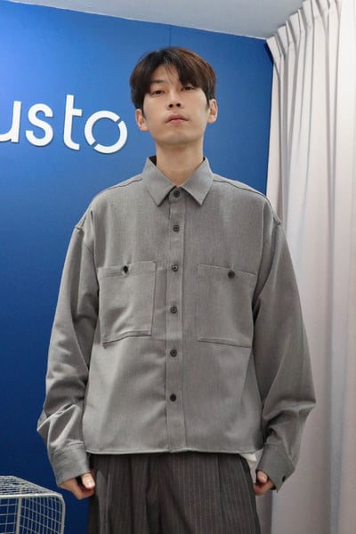 【 優惠只到05/16 】前雙口袋澎袖短版襯衫10
