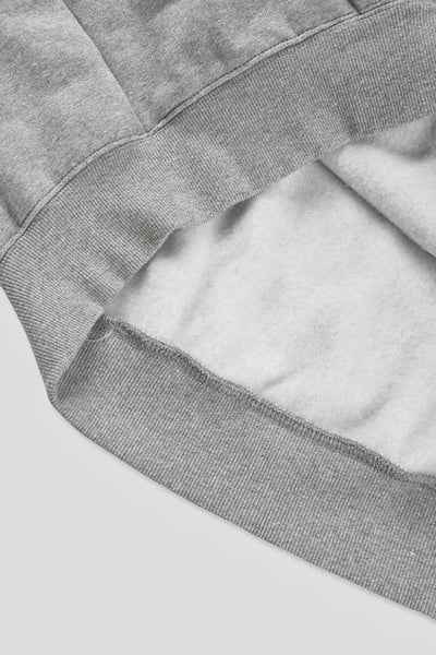 【 Giusto 】不收編英字內磨毛連帽T6