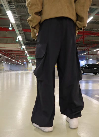 【 Giusto 】寬版可調褲管尼龍工裝褲6