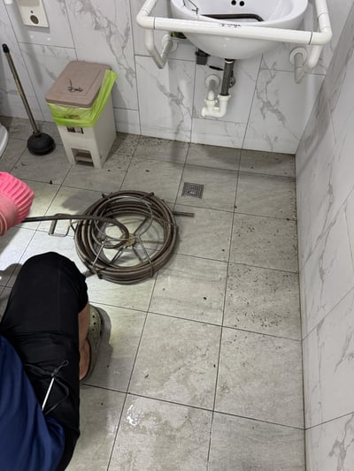 一般通管｜糞管阻塞｜岡山全家便利商店4