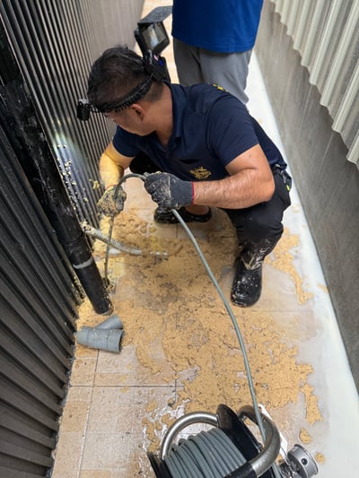 水刀通管｜早餐店後巷排水｜台南通管1