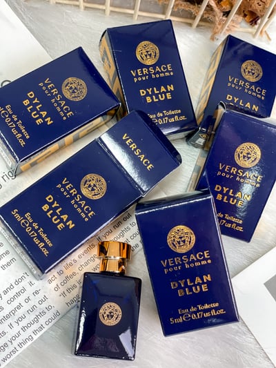 Versace Pour Homme Dylan Blue 狄倫正藍男性淡香水 5ML4