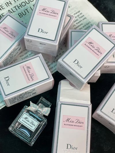 Miss Dior Blooming Bouquet 花漾迪奧女性淡香水 5ML3