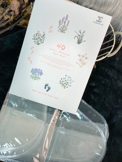 默妮樂緹- 4D嫩膚足膜4