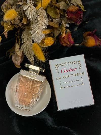 每位女性都身懷豹之靈性，每朵花卉都潛藏野性香調  La Panthère美洲豹淡香水 50ML9