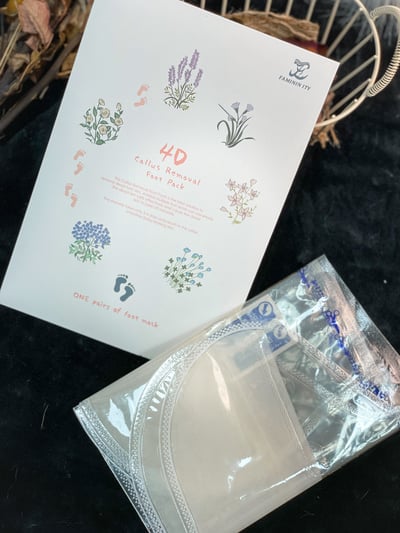 默妮樂緹- 4D嫩膚足膜2