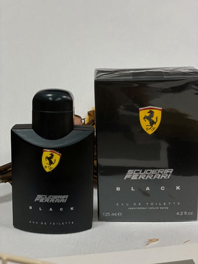 Ferrari Scuderia Black 黑色法拉利男性淡香水 125ML3