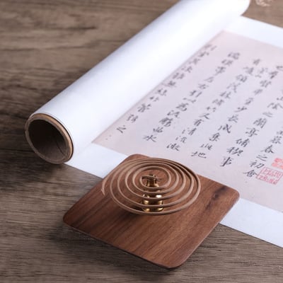 胡桃實木盤香座
