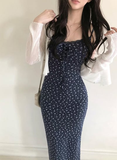 ♡正韓♡小碎花蕾絲後開衩洋裝8