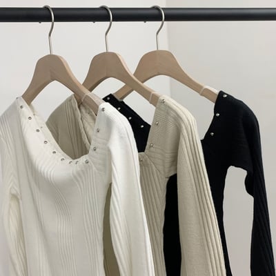 ♡正韓♡斜肩卯釘上衣7