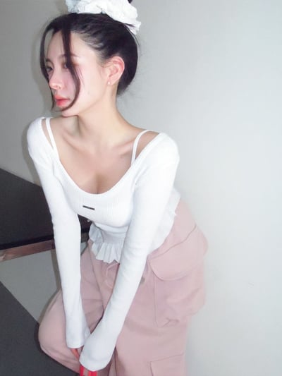 ♡正韓♡鐵牌標籤坑條上衣3