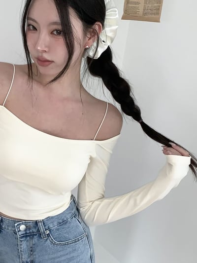 ♡正韓♡細繩肩帶一字bra上衣8